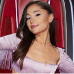 LOVES Ariana grande and her biggest fans