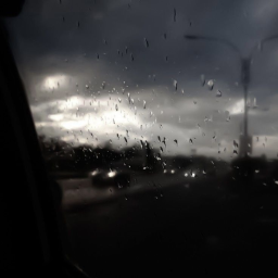 ♱