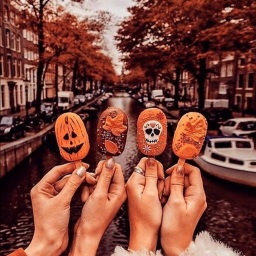👻