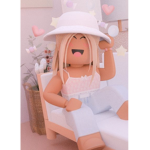 Emma_plays