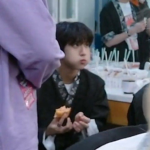 STRAYKIDS YUH