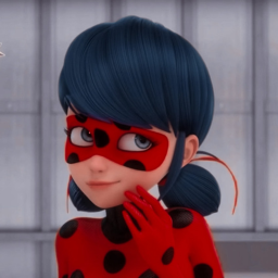 ⋆