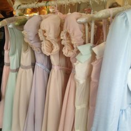 ๑ ⊹˚｡ yard sale ♡ ୧ ˚✧