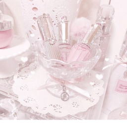 + . 🌸 . +