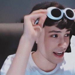 ♥︎