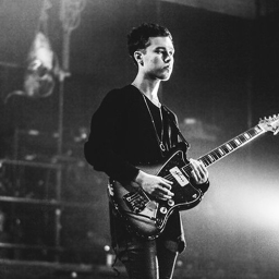 🎸