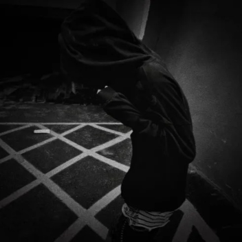 ♱