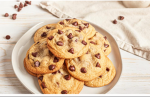 Amber loves cookies