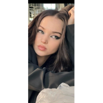 Dove Cameron fan