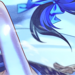 ✦