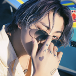 KPOP SIMULATOR