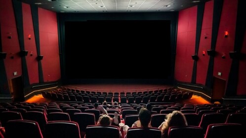 REALESED! THEATER ROLEPLAY
