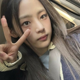 ✩
