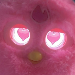<3