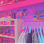 Ellie Plays Roblox
