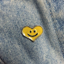❣