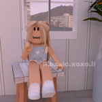 Xoxo’s Clothing Store :3