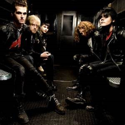 MCR HANGOUT :))