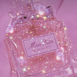 ♡︎.