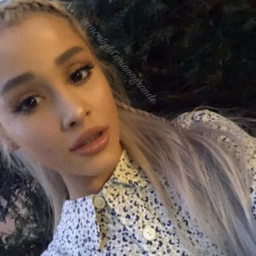Ariana☁️