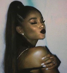 Ariana stans <3