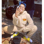 $chez$