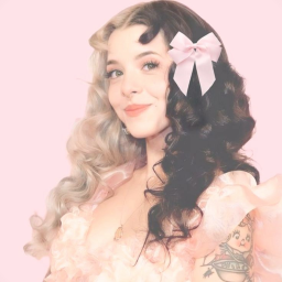 .-`♡´-.