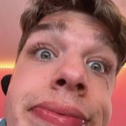 Toby Smiles Hangout