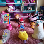 Missy goes to school TwT
