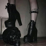 gothcore clothing!!