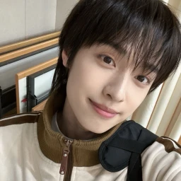 ˚‧꒰۶ৎ꒱ ‧˚ icon