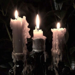 ✟