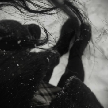 死... ♫