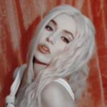 Ava Max fan group