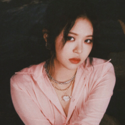 ✩