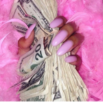 Divine Diva$
