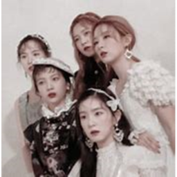 ♛