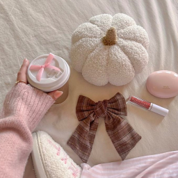 ⋆｡˚ ⋆୨୧⋆｡˚ ⋆