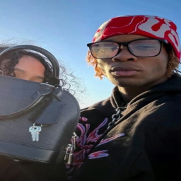 Escape Dv4d's Car Obby!