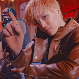 𝘤𝘰𝘮𝘪𝘯𝘨 icon