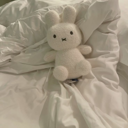 ૮꒰˶  - ˕ -꒱ა