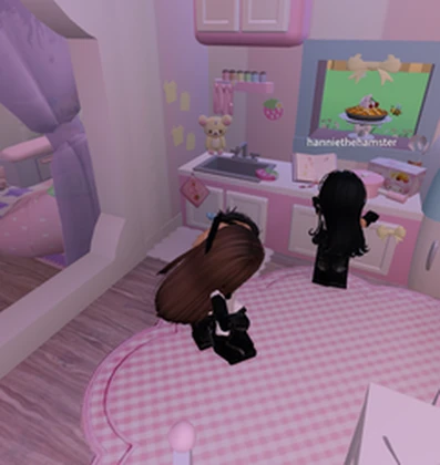‘愛は常に第一で Roblox group icon