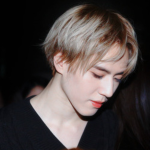୨୧ 김유겸 ୨୧