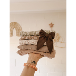 - Trendy outfitters -