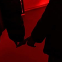 ♰