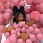 ғʟᴜғғʏ ᴄʟᴏᴜᴅs