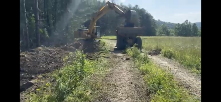 Trainboy0122s farm (legacy) screenshot 2