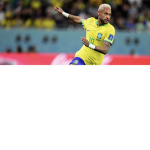 Neymar in the house
