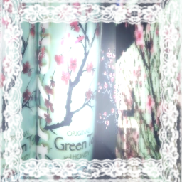 ❀