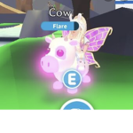 Strawberry Cows queen